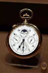 تاریخچه برند ساعت پتک فیلیپ 0301 PATEK PHILIPPE