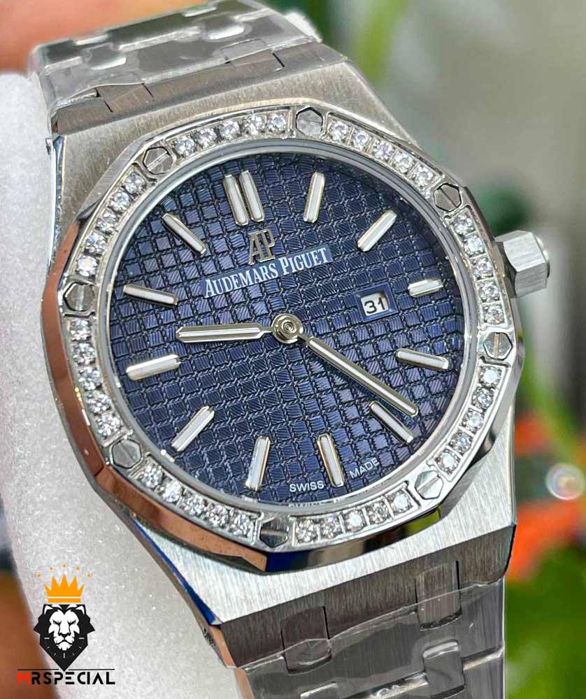 ساعت اودمار پیگه زنانه کوارتز استیل صفحه ابی قاب نگین AUDEMARS PIGUET ROYAL 01261