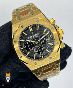 ساعت مردانه اودمار پیگه کرنوگراف طلایی صفحه مشکی AUDEMARS PIGUET ROYAL 01639