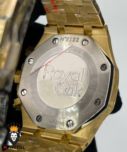 ساعت مردانه اودمار پیگه کرنوگراف طلایی صفحه مشکی AUDEMARS PIGUET ROYAL 01639