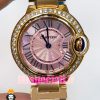 ساعت زنانه کارتیه مدل بالن بلو بند استیل رزگلد صفحه صورتی قاب نگین cartier ballon bleu 020910