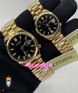 ساعت سیتیزن ست مردانه و زنانه مدل سویوسا کوارتز طلایی صفحه مشکی 021327 CITIZEN TSUYOSA 