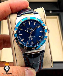 ساعت مچی مردانه امگا کانسلیشن اتوماتیک بند چرم استیل رزگلد صفحه ابی OMEGA CONSTELLATION 00924