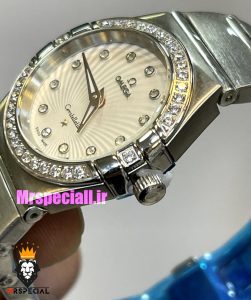 ساعت امگا زنانه مدل کانسلیشن کوارتز استیل قاب نگین صفحه سفید OMEGA CONSTELLATION 021392