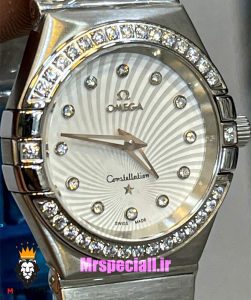 ساعت امگا زنانه مدل کانسلیشن کوارتز استیل قاب نگین صفحه سفید OMEGA CONSTELLATION 021392