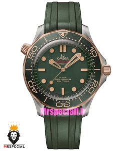 ساعت امگا مردانه سیمستر اتوماتیک رابر سبز صفحه سبز OMEGA SEAMASTER 021638