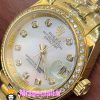 ساعت رولکس زنانه دیت جاست اتوماتیک طلایی قاب نگین صفحه سفید صدف 020989 ROLEX DATEJUST