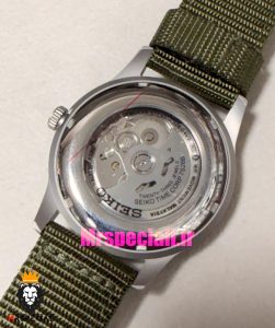 ساعت سیکو 5 مردانه اتوماتیک بند ناتو سبز صفحه سبز 021525 SEIKO